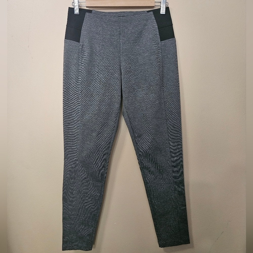 Attention Women's Pants/Leggings Size M Stretchy Skinny Leg